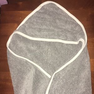 LAST CALL Burt’s Bees Baby organic cotton baby hooded towel